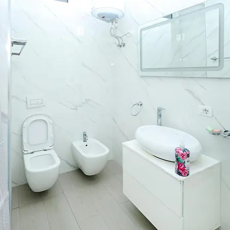 Romina Apartment